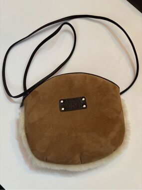 UGG/BUSH Australian brand tan crossbody